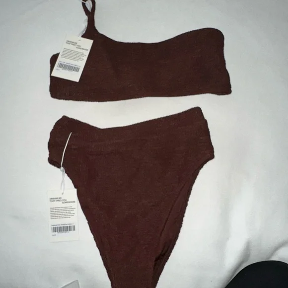 Monday Swimwear Set S/M. NWT- SICILY Top M, RIVIERA BOTTOM S- SHADED OAK CRINKLE - Picture 5 of 6